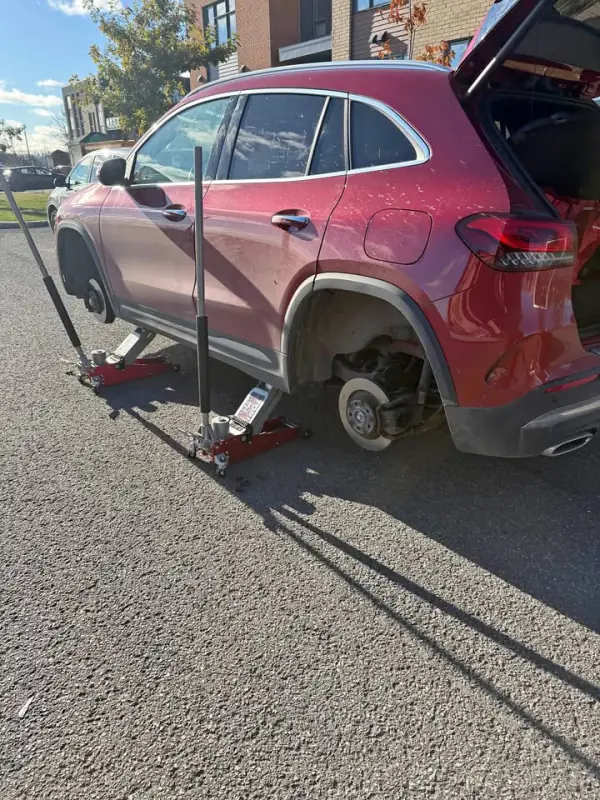 Changement de pneus Mercedes à domicile — ProPneu R&A
